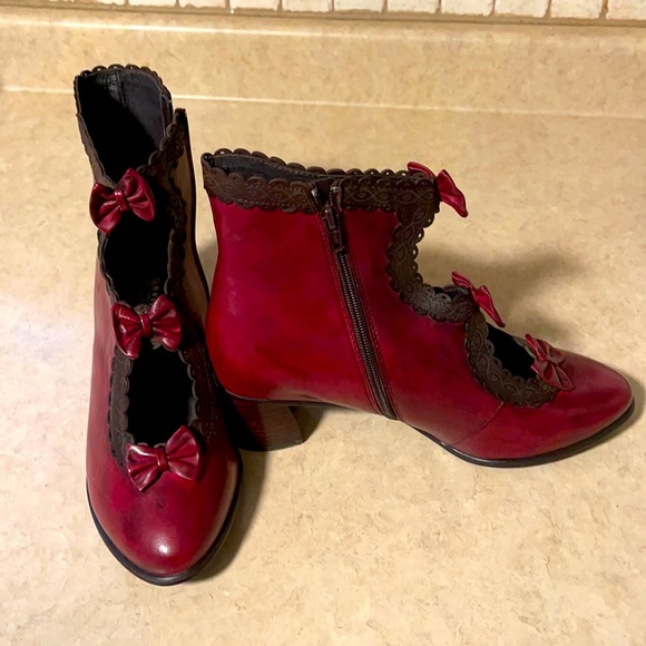 Spring Step Shoes - Gorgeous Spring Step Booties, NWOB🔥🔥sale